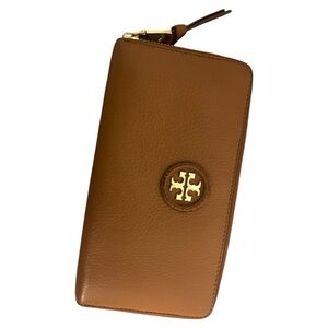 Tory Burch Brown Leather Wallet